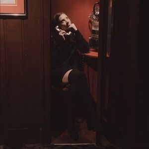 Meet your Posher, Phoebe